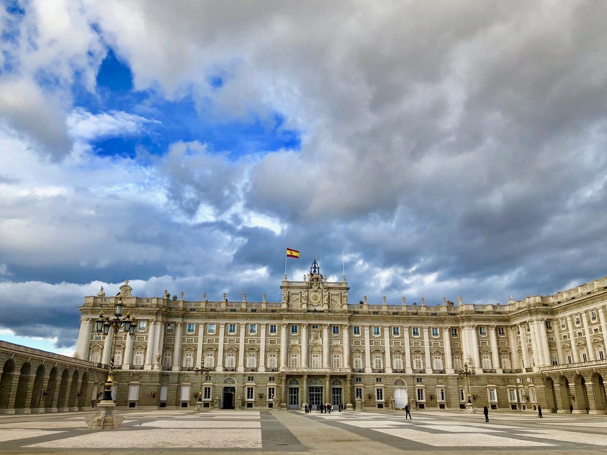 Latina Palace Мадрид Екстериор снимка